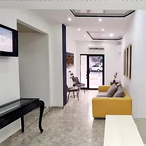 Hotel Caribani, Bani